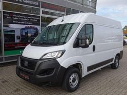 Weiss Gebraucht 2023 Fiat Ducato Van | 23.700 € (Superpreis)