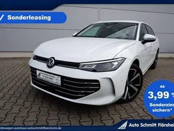 Pure white Gebraucht 2024 VW Passat Business Kombi | 36.990 € (Etwas zu teuer)