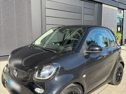 Schwarz Gebraucht 2016 Smart ForTwo Coupé Prime Coupé | 11.500 € (Guter Preis)