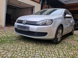 Silber Gebraucht 2009 VW Golf VI Kleinwagen | 7.000 € (Etwas zu teuer)