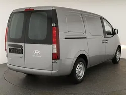 Neu 2024 Hyundai Staria Trend Van | 33.495 €