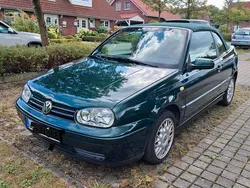 Grün Gebraucht 1999 VW Golf Cabriolet Highline Cabrio | 2.999 € (Etwas zu teuer)