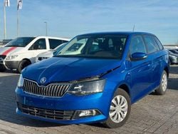 Blau Gebraucht 2018 Skoda Fabia Clever Kombi | 6.499 €