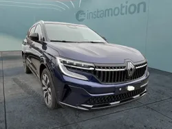 Blau Gebraucht 2024 Renault Espace Techno Van / Kleinbus | 39.100 € (Fairer Preis)