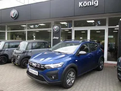 Blau Gebraucht 2023 Dacia Sandero Expression Kleinwagen | 17.599 € (Fairer Preis)