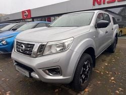Platinum silver Gebraucht 2022 Nissan Navara Acenta Abholung | 29.990 € (Etwas zu teuer)