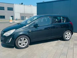 Schwarz Gebraucht 2013 Opel Corsa Kleinwagen | 3.650 € (Guter Preis)