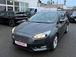 Grau Gebraucht 2015 Ford Focus Titanium Limousine | 7.250 € (Guter Preis)