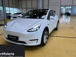 Weiß Gebraucht 2023 Tesla Model Y Long Range SUV | 39.800 € (Fairer Preis)