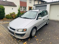 Silber Gebraucht 2003 Mitsubishi Space Star Kombi | 1.500 € (Fairer Preis)