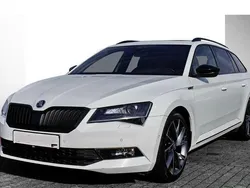 Weiß Gebraucht 2017 Skoda Superb SportLine Kombi | 19.800 € (Fairer Preis)