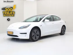 Weiß Gebraucht 2020 Tesla Model 3 Standard Range Limousine | 19.400 € (Guter Preis)