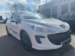 Weiß Gebraucht 2010 Peugeot 308 Filou Limousine | 2.480 € (Fairer Preis)