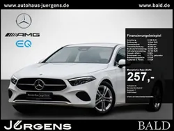 Unilack polarweiss Gebraucht 2024 Mercedes A180 Advanced Limousine | 29.290 € (Fairer Preis)