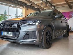 Grau Gebraucht 2021 Audi Q7 S-Line SUV | 58.000 € (Teuer)