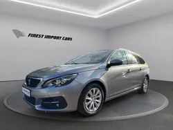 Grau Gebraucht 2019 Peugeot 308 Style Kombi | 10.900 € (Fairer Preis)