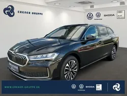 Schwarz Gebraucht 2024 Skoda Superb Selection Kombi | 34.899 € (Superpreis)