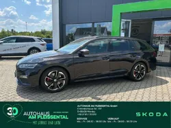 Schwarzmagic perleffekt Gebraucht 2021 Skoda Octavia RS Kombi | 27.880 € (Fairer Preis)