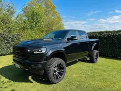 Schwarz Gebraucht 2021 RAM 1500 Abholung | 70.000 €