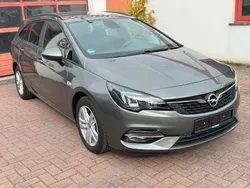 Grau Gebraucht 2021 Opel Astra Business Kombi | 13.800 € (Guter Preis)