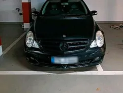 Schwarz Gebraucht 2006 Mercedes R320 Van / Kleinbus | 3.500 € (Fairer Preis)