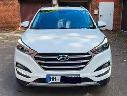 Weiß Gebraucht 2017 Hyundai Tucson SUV | 13.800 € (Fairer Preis)