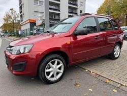 Rot Gebraucht 2018 Lada Kalina Kombi | 5.990 € (Teuer)