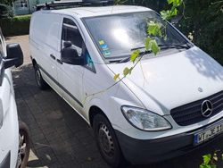 Weiß Gebraucht 2008 Mercedes Vito Van / Kleinbus | 9.500 € (Teuer)