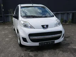Weiß Gebraucht 2010 Peugeot 107 Filou Kleinwagen | 2.750 € (Fairer Preis)
