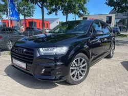 Schwarz Gebraucht 2017 Audi Q7 Black Edition SUV | 29.990 € (Guter Preis)