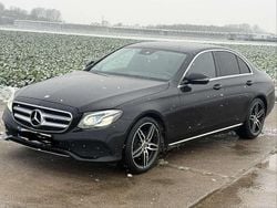 Schwarz Gebraucht 2016 Mercedes E220 Avantgarde Limousine | 23.700 € (Fairer Preis)
