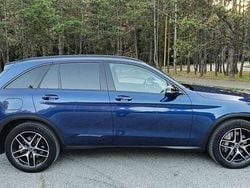 Blau Gebraucht 2017 Mercedes GLC250 SUV | 25.000 € (Fairer Preis)