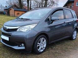 Grau Gebraucht 2012 Subaru Trezia Comfort Kleinwagen | 10.200 €