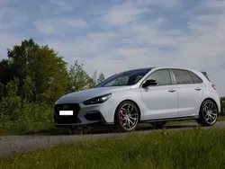 Andere außenfarben Gebraucht 2018 Hyundai i30 Kleinwagen | 22.500 € (Fairer Preis)