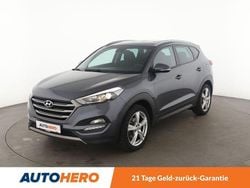Grau Gebraucht 2015 Hyundai Tucson Intro Edition SUV | 15.120 € (Fairer Preis)