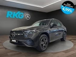 Grau Gebraucht 2024 Mercedes GLC300e AMG SUV | 67.480 € (Fairer Preis)