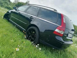 Schwarz Gebraucht 2006 Volvo V50 Summum Kombi | 3.799 € (Etwas zu teuer)