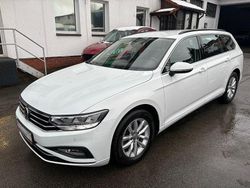 Pure white Gebraucht 2020 VW Passat Business Kombi | 19.990 € (Fairer Preis)