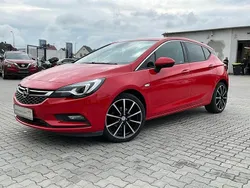 Rot Gebraucht 2016 Opel Astra Dynamic Limousine | 10.900 € (Fairer Preis)