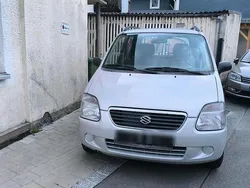 Silber Gebraucht 2000 Suzuki Wagon R+ Kombi | 2.500 € (Teuer)