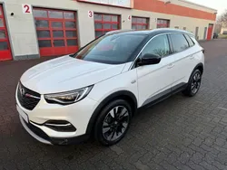 Weiß Gebraucht 2019 Opel Grandland X Business Innovation SUV | 14.990 €