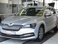 Silber Gebraucht 2021 Skoda Superb Style Kombi | 23.840 € (Fairer Preis)