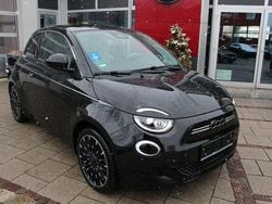 Schwarz Gebraucht 2023 Fiat 500e La Prima | 20.900 € (Fairer Preis)