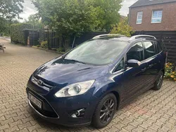 Blau Gebraucht 2013 Ford Grand C-Max Champions Edition Van / Kleinbus | 5.190 € (Fairer Preis)