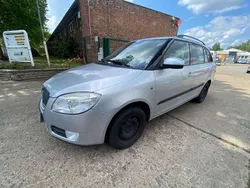 Silber Gebraucht 2009 Skoda Fabia Kombi | 1.490 € (Guter Preis)