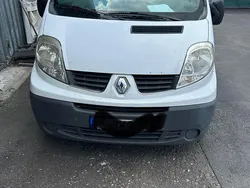 Weiß Gebraucht 2008 Renault Trafic Van | 1.950 € (Fairer Preis)