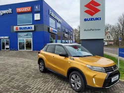 Solar yellow Gebraucht 2024 Suzuki Vitara Comfort SUV | 26.950 € (Etwas zu teuer)
