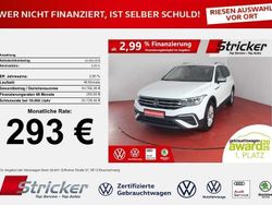 Weiß (pure white) Gebraucht 2024 VW Tiguan Allspace Life SUV | 30.868 € (Superpreis)