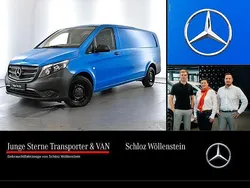 Verkehrsblau Gebraucht 2021 Mercedes Vito Van / Kleinbus | 26.025 € (Fairer Preis)