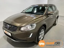 Braun Gebraucht 2015 Volvo XC60 Momentum SUV | 16.250 € (Fairer Preis)
